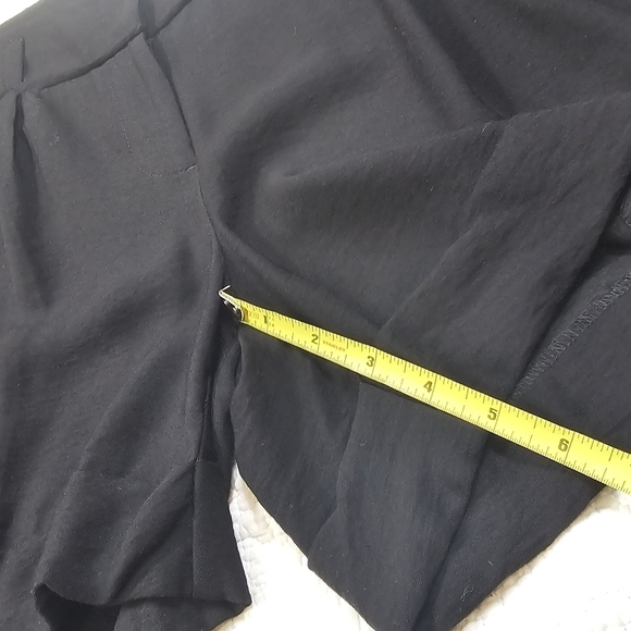 NWT JLo Jennifer Lopez Black Pleated Cuffed Dress Pants - Picture 5 of 9